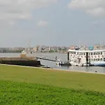 Legendary Bay - Tematica Πανσιόν 4*