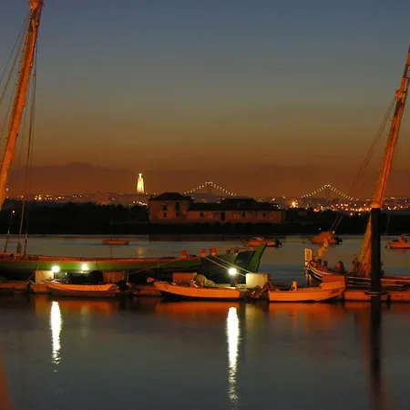 Legendary Bay Tematica Seixal (Setubal)